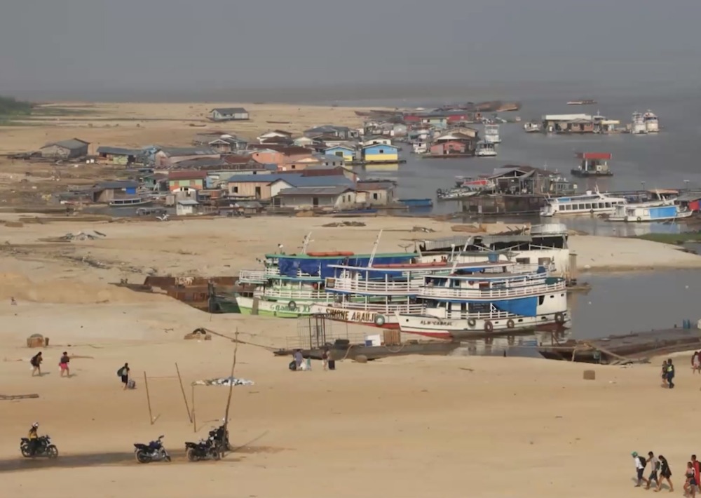 Lake Tefé in 2023 during the drought