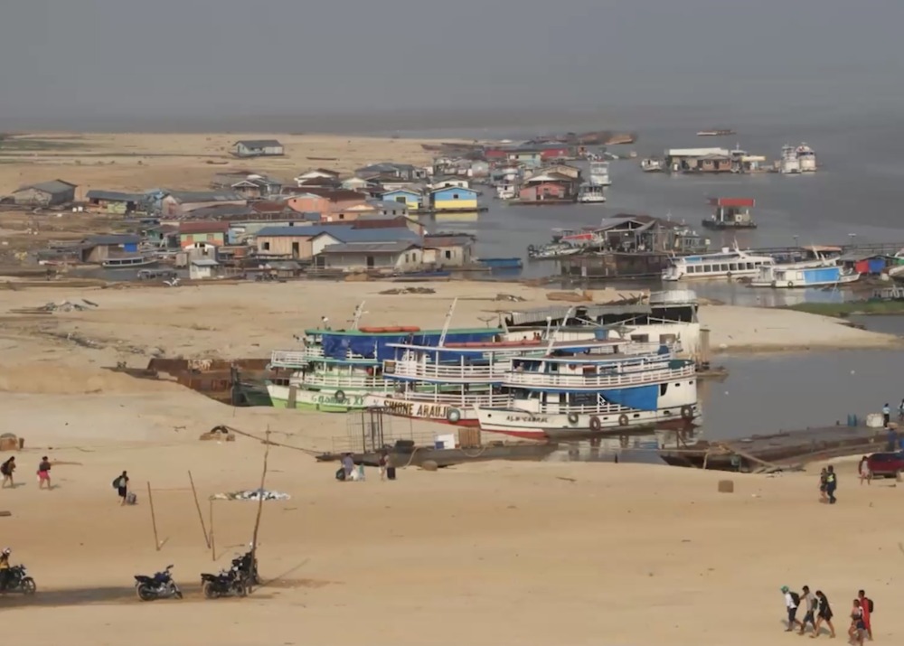 Lake Tefé in 2025 during the drought