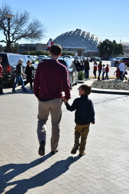 Lee headed to a Christmas play with his nephew.