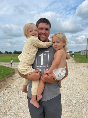 They love Uncle Matt!