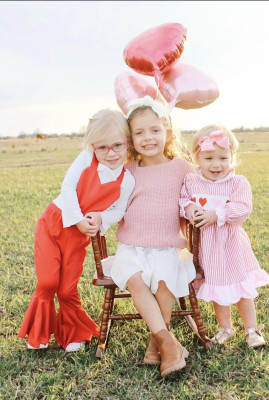 Cousins Sawyer, Fallon and Jana